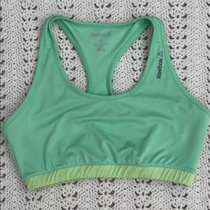 Reebok sports bra size Large